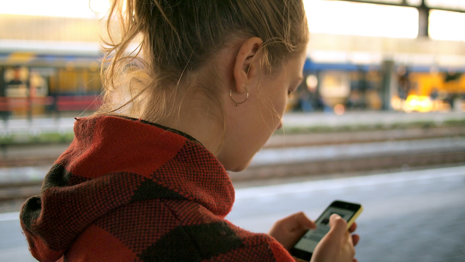 Mobile App for Birth Control for Teens