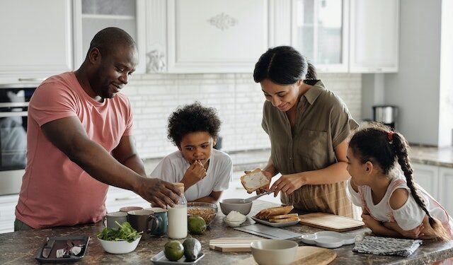 Say Yes to Fidelity and the Nuclear Family!